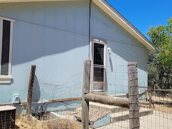 2nd image of 2049 Chief Rd