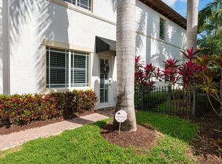 141 NW Emerson Pl, Boca Raton, FL 33432