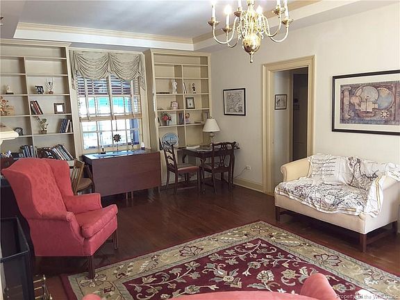 3rd image of 111 Washington St