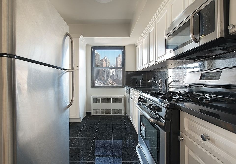 1st image of 305 E 86th St #14KE