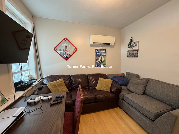 5th image of 93 Hudson St #2