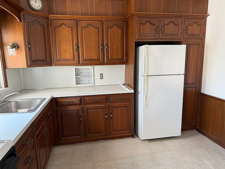 124 E Noble Ave #2 — Photo 1