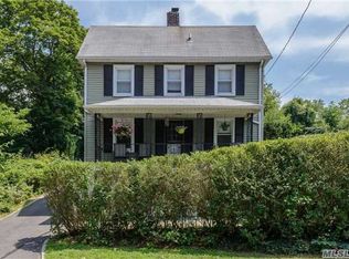79 Avenue C, Sands Pt, NY 11050