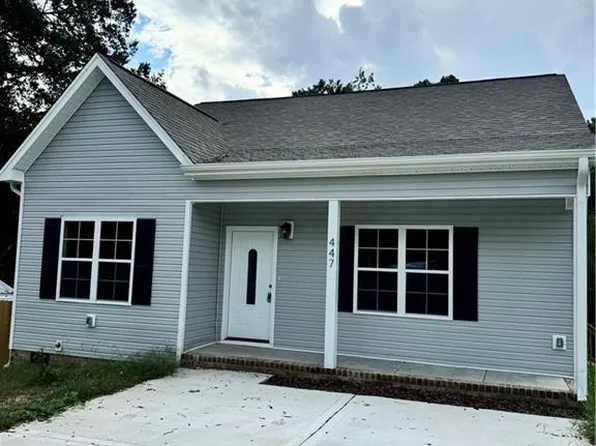 447 Lawrence St, Eden, NC 27288