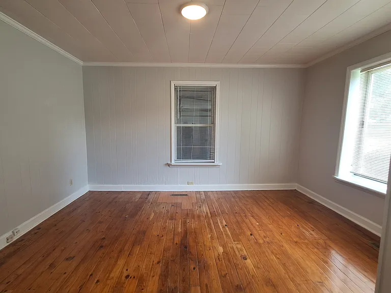 2523 US Highway 70 — Photo 11