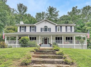 145 Summerset Ln, Boones Mill, VA 24065
