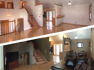 15447 Allan Dr, Omaha, NE 68137