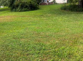 333 Hayes Rd, Bluff City, TN 37618