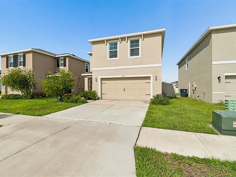 17053 Oval Rum Dr — Photo 2