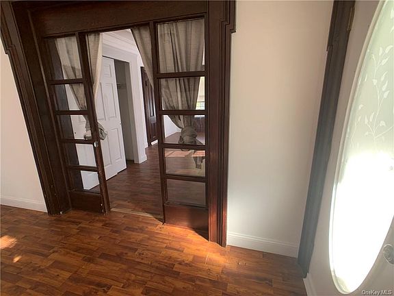 4th image of 48 1st St APT 1S