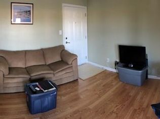 207 Seahorse Dr SE #D, Saint Petersburg, FL 33705