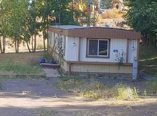 186 Cosmic Ln, Tieton, WA 98947