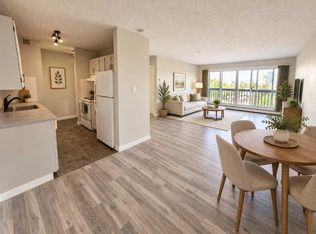 8948 E Elbow Dr SW #809, Calgary, AB T2V0H9