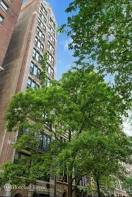 Rented by Douglas Elliman | media 25