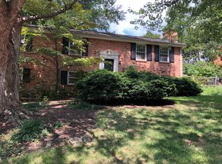 2239 Brandywine Dr, Charlottesville, VA 22901