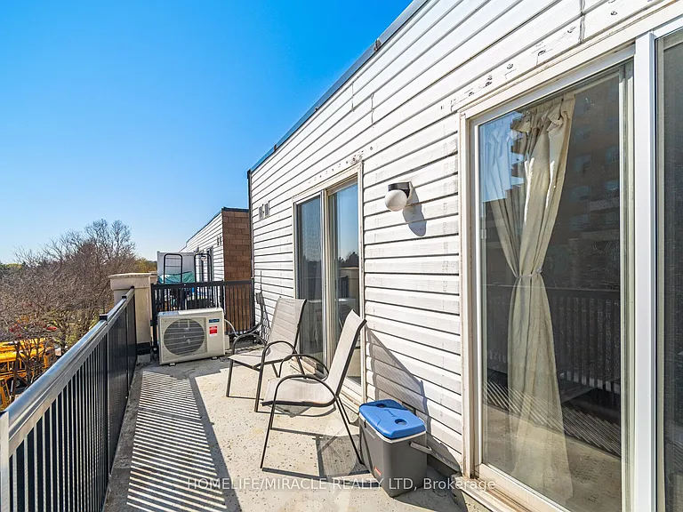 3049 Finch Ave W #2002 — Photo 18