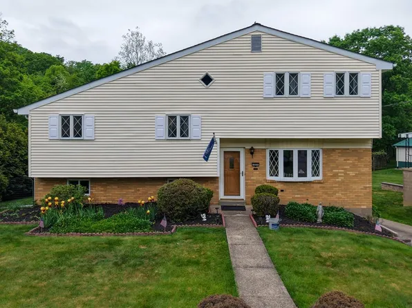 223 Amity Rd, Glenshaw, PA 15116