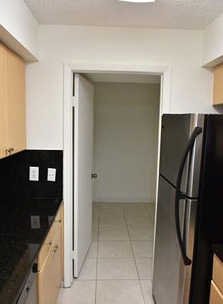 4th image of 321 SW 84th Ave APT 203