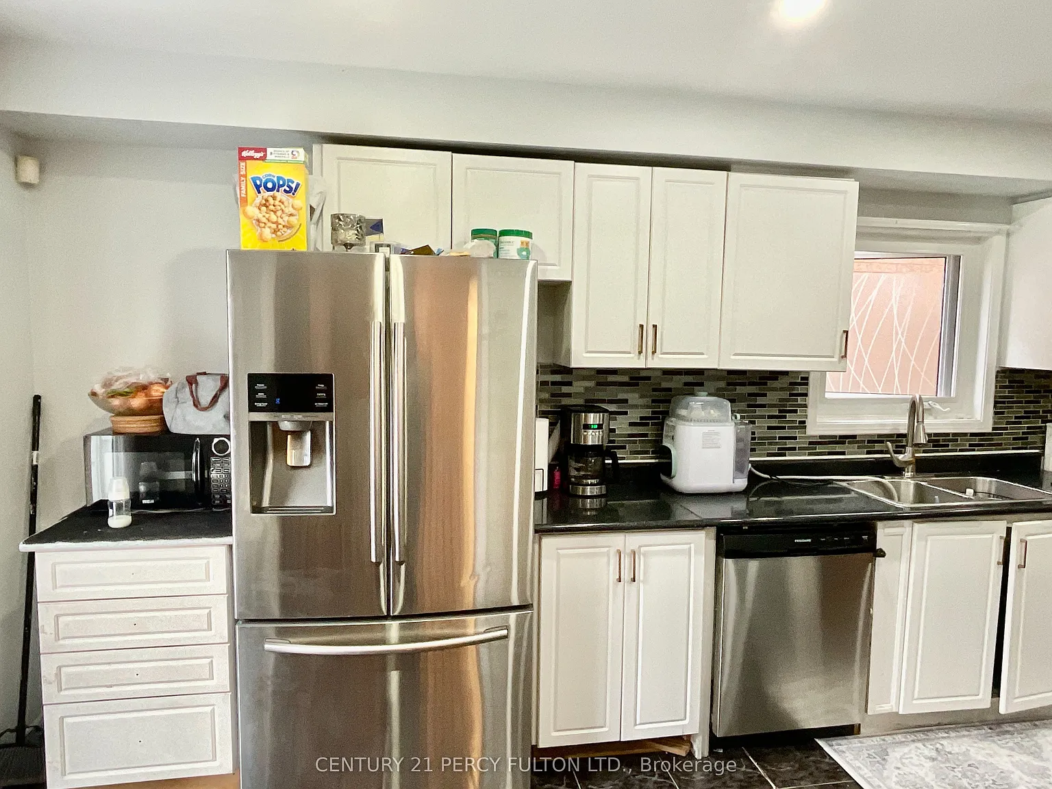 4 bed, $3,500 — Photo 4