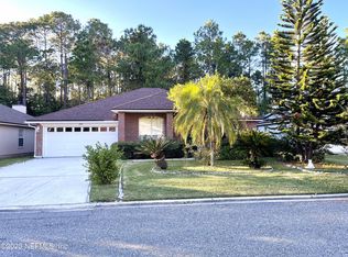 3881 Chapelgate Rd, Jacksonville, FL 32223
