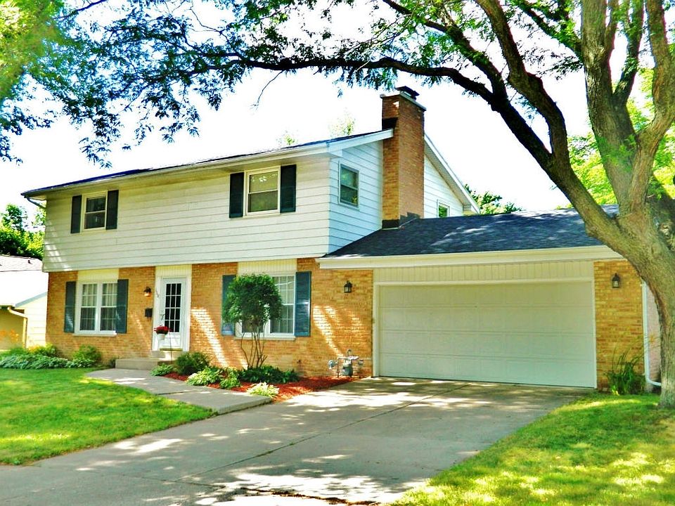 1st image of 1390 Harris Dr