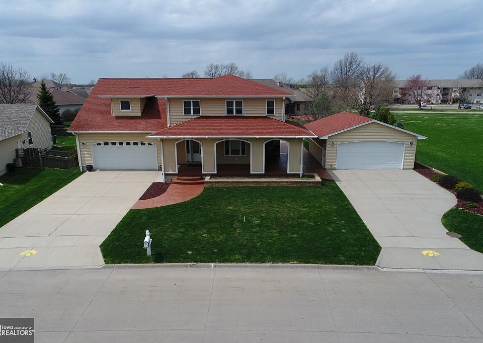 1st image of 601 Melville Ave