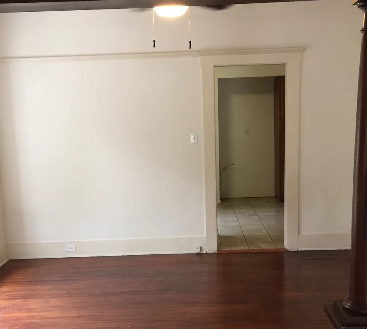 798 N Wilson Ave — Photo 2