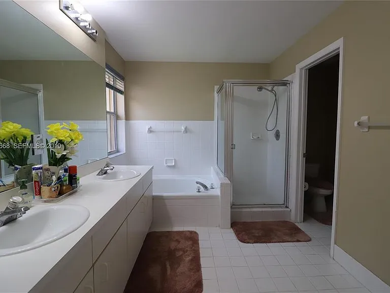 16241 Opal Creek Dr — Photo 17