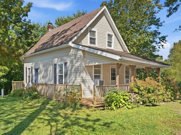5097 Columbia Rd SW, Pataskala, OH 43062