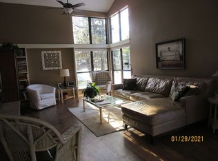 4570 Avondale Blvd NW, Canton, OH 44708