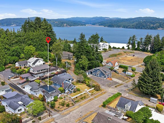 4th image of 842 Oregon Ave