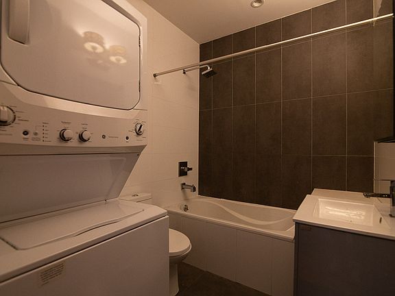 3rd image of 1518 Eastern Pkwy #1G