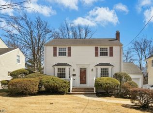 342 La Grande Ave, Fanwood, NJ 07023
