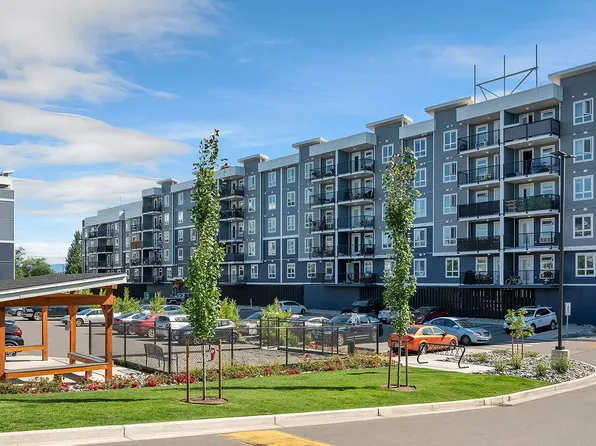 801 Ryan Rd #D530b35dc, Courtenay, BC V9N 3R6