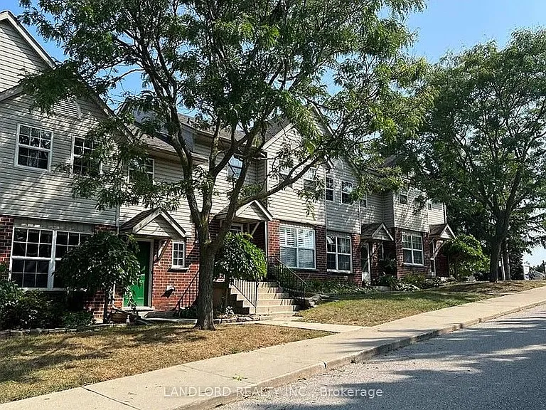 26 Poplar Dr #3 — Photo 16