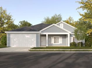 102 Riverwalk Cir, Freeport, FL 32439