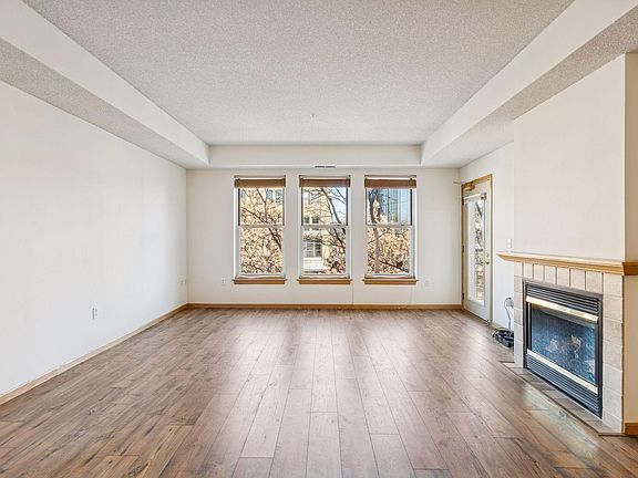 3rd image of 645 N 1st St APT 306