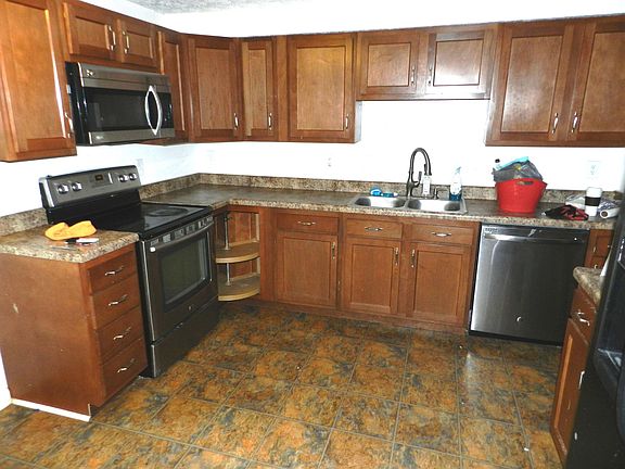 2nd image of 13372 Falmouth Ave NW