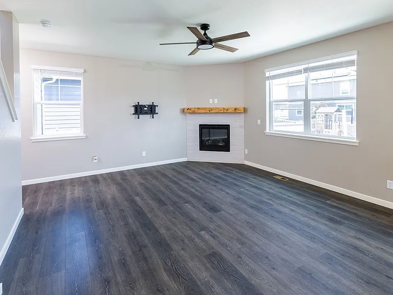 1464 Vantage Pkwy — Photo 12