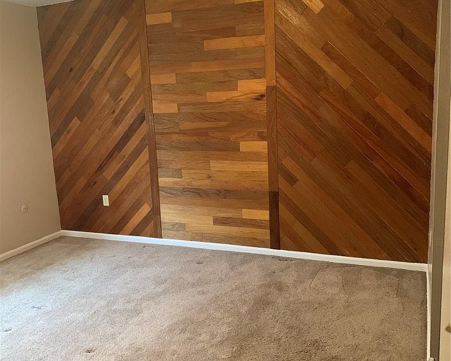 2nd image of 2507 Rainbow Dr APT 58