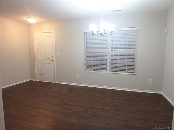 2nd image of 4120 Larkhaven Village Dr