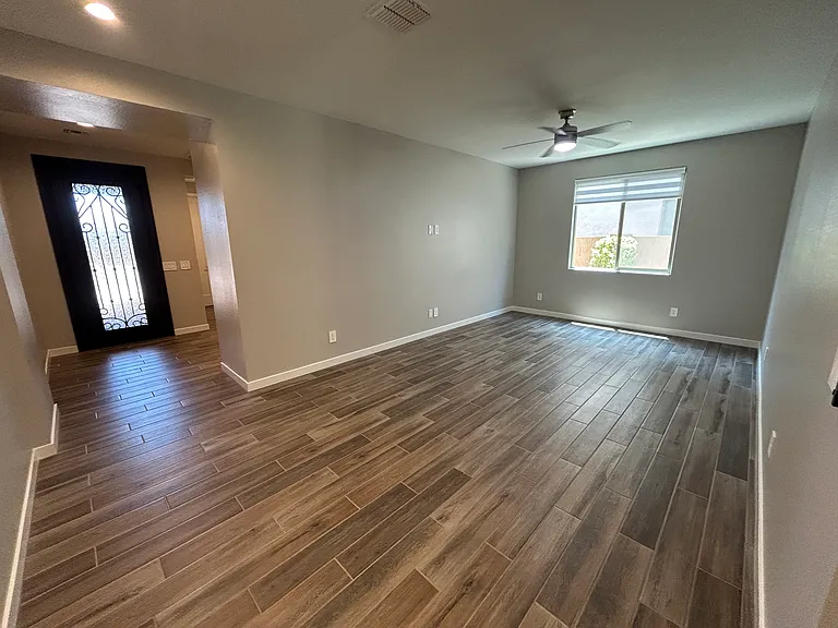 27974 N 176th Ln — Photo 38