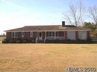 687 Oak Grove Rd, Pollocksville, NC 28573
