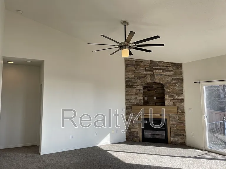 4081 N Rivermist Ln — Photo 5
