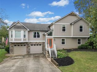 3205 Hummingbird Dr, Canton, GA 30115