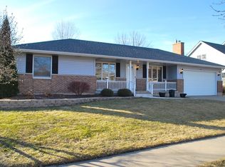 1441 Janet St, Sycamore, IL 60178