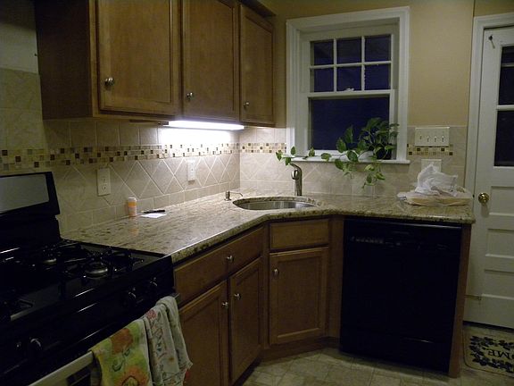 5th image of 2600 Orchard Ave