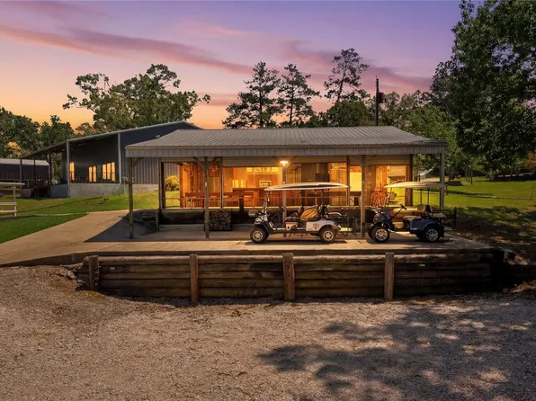 233 Wildbriar Dr, Jasper, TX 75951