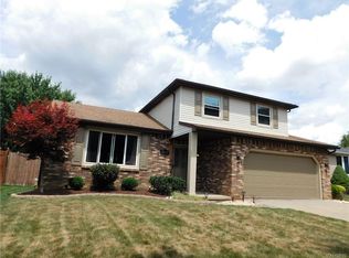 252 Barbados Dr, Buffalo, NY 14227