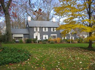 254 Old Oaks Rd, Fairfield, CT 06825